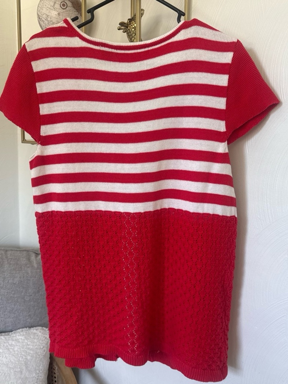 Crystal- Kobe Women’s Large Red & White Striped Women's Knit Top - Picture 7 of 11